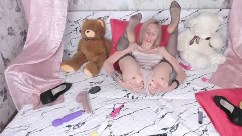 Morpho online show from 01-19-25, 05:05