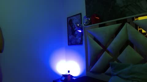 Snapshot of morticiacs chatting on 02-18-26, 03:02 Morticia online show from 02-18-26, 03:02