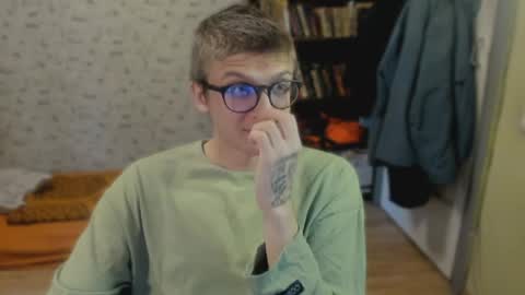 Snapshot of mortywithlove chatting on 05-07-26, 11:15 Morty online show from 05-07-26, 11:15