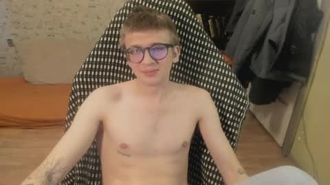 Snapshot of mortywithlove chatting on 05-12-26, 04:09 Morty online show from 05-12-26, 04:09