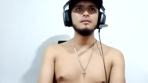 Snapshot of mosmar20 chatting on 02-28-25, 11:23 mosmar20 online show from 02-28-25, 11:23