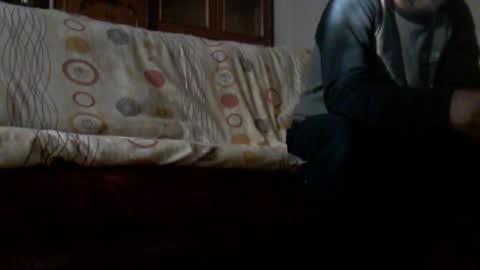 Snapshot of mospeleu chatting on 02-12-25, 06:19 Nomadu online show from 02-12-25, 06:19