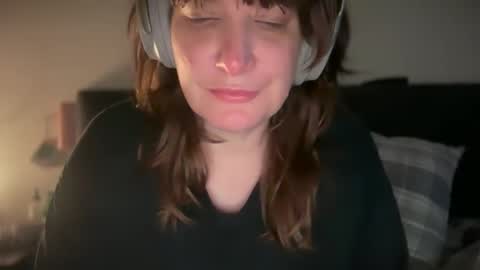 Mossy Mommy online show from 04-21-26, 12:23