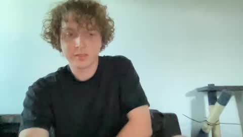 Snapshot of mosterr325 chatting on 01-15-25, 01:02 mosterr325 online show from 01-15-25, 01:02