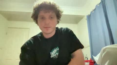 Snapshot of mosterr325 chatting on 01-27-25, 12:16 mosterr325 online show from 01-27-25, 12:16