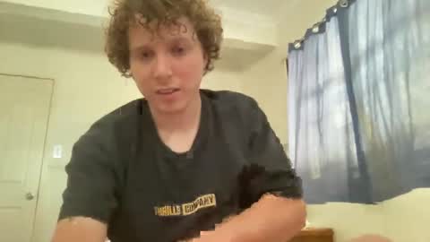 Snapshot of mosterr325 chatting on 02-26-25, 02:04 mosterr325 online show from 02-26-25, 02:04