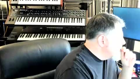 mostly_unbothered online show from 05-08-26, 07:14