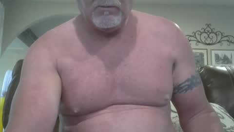 Snapshot of motorguy08 chatting on 09-18-25, 02:52 motorguy08 online show from 09-18-25, 02:52