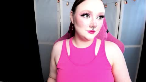 Snapshot of motorkate chatting on 11-06-25, 12:44 motorkate online show from 11-06-25, 12:44