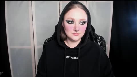 Snapshot of motorkate chatting on 02-17-26, 09:32 motorkate online show from 02-17-26, 09:32