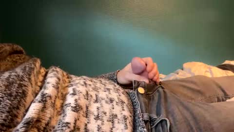 CamO online show from 12-14-25, 11:37