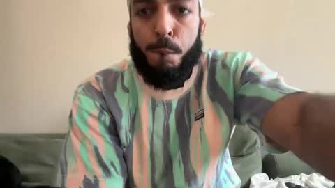 Snapshot of mountaiden chatting on 10-04-25, 03:21 mountaiden online show from 10-04-25, 03:21