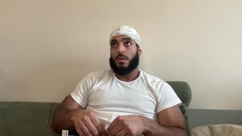 Snapshot of mountaiden chatting on 10-22-25, 04:07 mountaiden online show from 10-22-25, 04:07