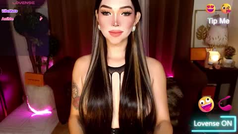 mouthwatering_ayesha online show from 12-03-25, 01:46