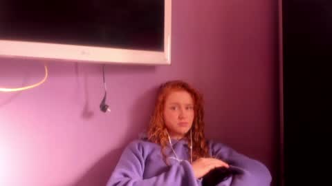 Eva  online show from 02-22-25, 11:46