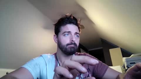 TheGuyNextDoor online show from 05-10-26, 08:08
