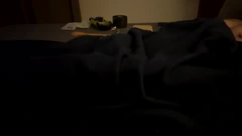 Snapshot of mps908 chatting on 12-22-25, 12:57 Sequoia-Cocked Hombre de Sur online show from 12-22-25, 12:57