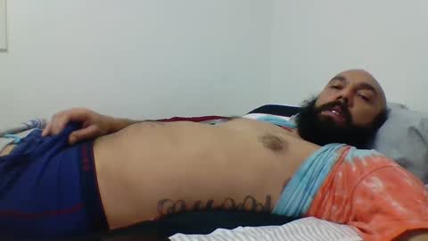Snapshot of mr8plus chatting on 12-22-24, 04:06 Mr8 online show from 12-22-24, 04:06
