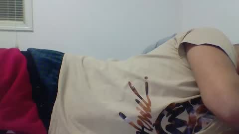 Snapshot of mr8plus chatting on 01-17-25, 03:12 Mr8 online show from 01-17-25, 03:12