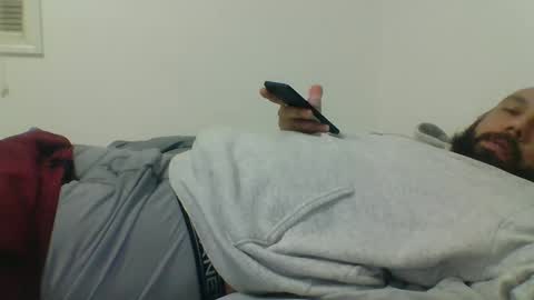 Snapshot of mr8plus chatting on 01-25-25, 03:09 Mr8 online show from 01-25-25, 03:09