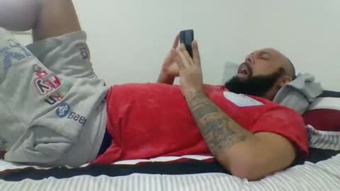 Snapshot of mr8plus chatting on 01-31-25, 06:03 Mr8 online show from 01-31-25, 06:03