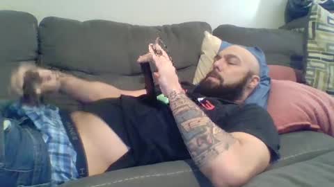 Snapshot of mr8plus chatting on 02-28-25, 10:06 Mr8 online show from 02-28-25, 10:06