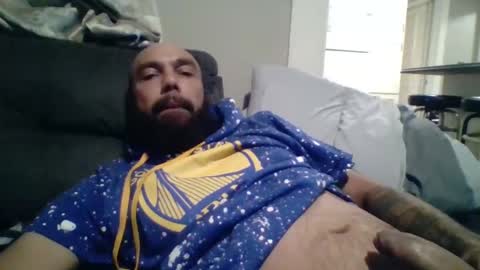 Snapshot of mr8plus chatting on 10-24-25, 12:19 Mr8 online show from 10-24-25, 12:19