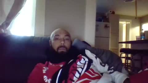 Snapshot of mr8plus chatting on 10-30-25, 09:26 Mr8 online show from 10-30-25, 09:26