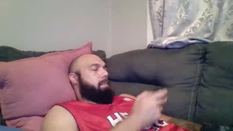 Snapshot of mr8plus chatting on 11-06-25, 10:32 Mr8 online show from 11-06-25, 10:32