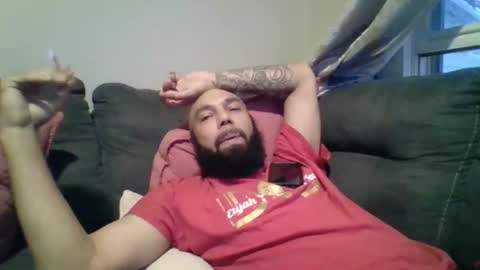 Snapshot of mr8plus chatting on 11-29-25, 10:46 Mr8 online show from 11-29-25, 10:46