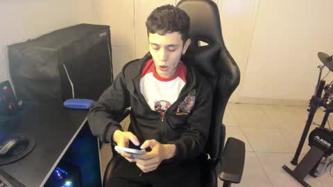 Andy online show from 02-18-25, 09:31