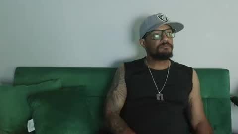Snapshot of mr_bucknasty chatting on 05-31-26, 09:27 Gifted online show from 05-31-26, 09:27