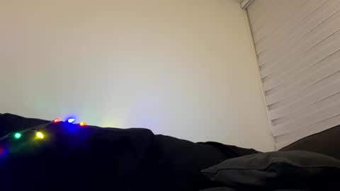 Snapshot of mr_deep1 chatting on 12-07-24, 11:23 James online show from 12-07-24, 11:23