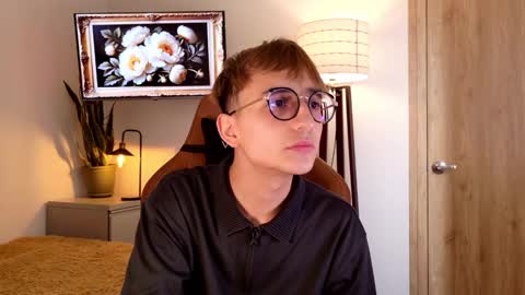 Mr Evans online show from 11-11-25, 03:56