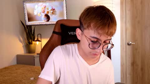 Mr Evans online show from 11-13-25, 04:17