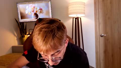 Mr Evans online show from 11-15-25, 06:37