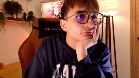 Mr Evans online show from 12-15-25, 05:17