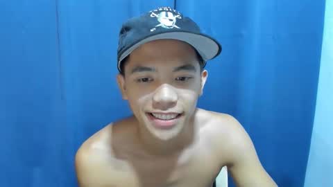 Snapshot of mr_fucker213 chatting on 12-16-25, 03:06 mr fucker213 online show from 12-16-25, 03:06