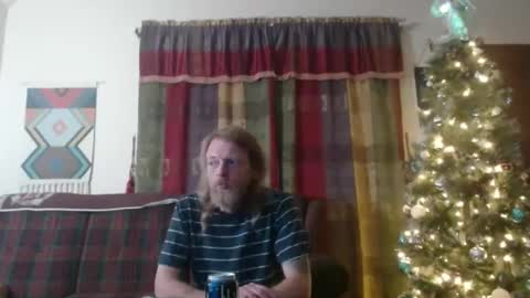 Snapshot of mr_happy12 chatting on 12-17-24, 10:43 mr_happy12 online show from 12-17-24, 10:43