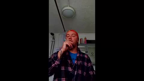Snapshot of mr_i_ chatting on 06-05-26, 08:20 mr_i_ online show from 06-05-26, 08:20