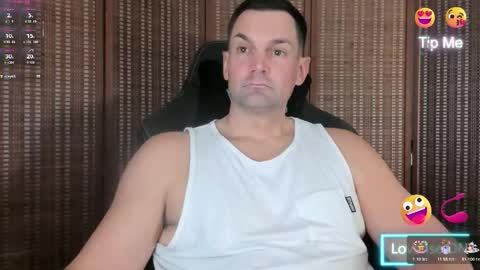 Cam online show from 03-06-26, 01:02