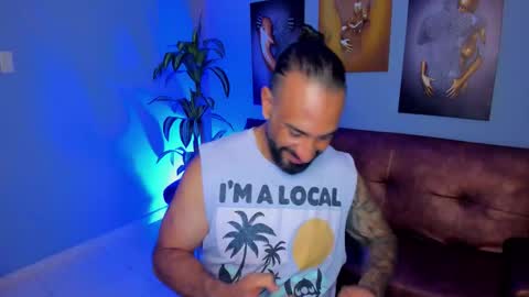 mr_maik22 online show from 10-08-25, 06:38