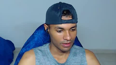 Max online show from 03-29-26, 02:28