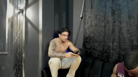 mr_maximo online show from 10-19-25, 05:08