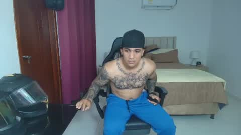 Snapshot of mr_maximo chatting on 07-21-26, 03:09 mr_maximo online show from 07-21-26, 03:09