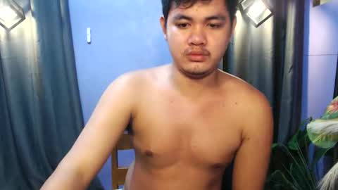 Snapshot of mr_olivercummerx chatting on 10-22-25, 10:20 mr_olivercummerx online show from 10-22-25, 10:20