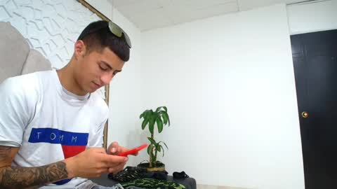 Mr Porn  online show from 04-15-26, 07:58