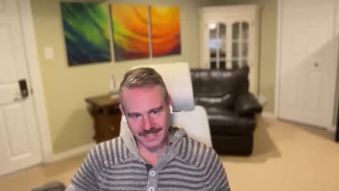 mr_r3 online show from 12-23-25, 03:04