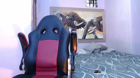 Snapshot of mr_stiven_ chatting on 03-07-25, 03:08 mr_stiven_ online show from 03-07-25, 03:08