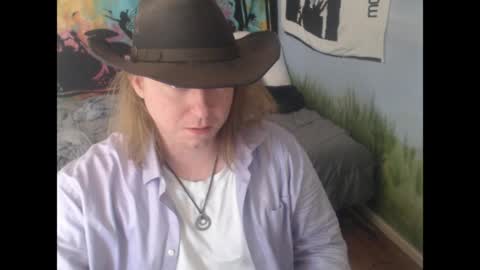 mr_strawberry online show from 03-22-26, 04:54